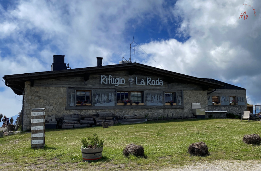 Rifugio La Roda a Cima della Paganella