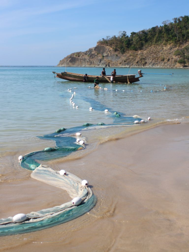 pescatori a Ngapali Beach