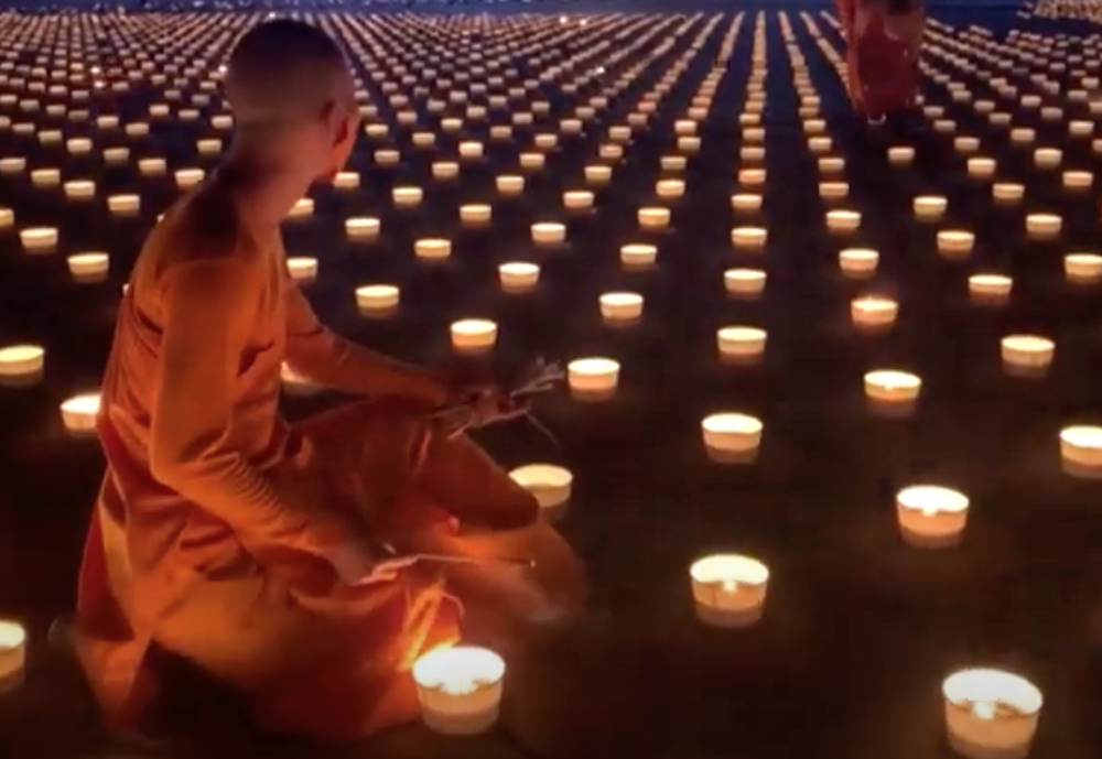 Visakha Bucha in Thailandia