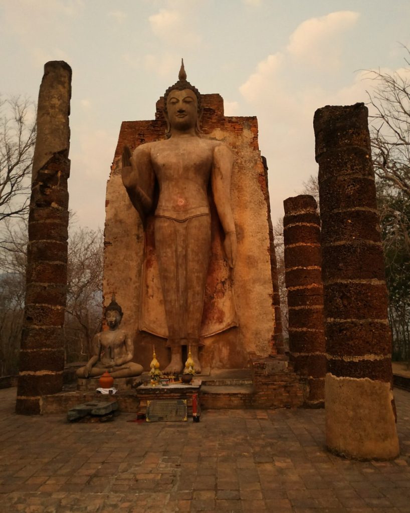 Wat Saphan Hin al parco di Sukhothai