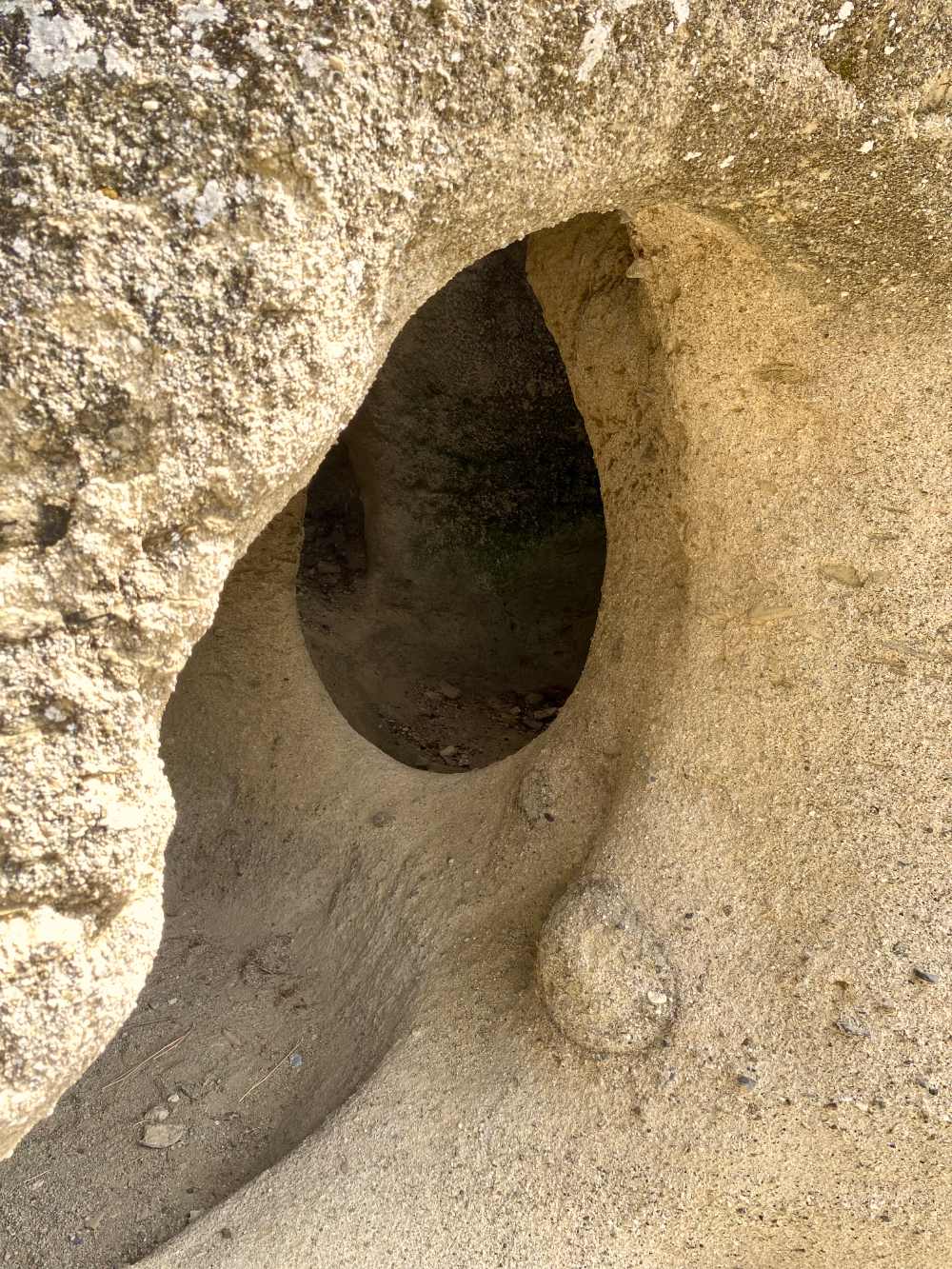 grotta a brancaleone superiore