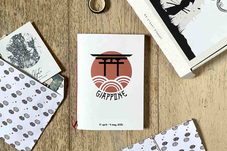 Regalo di coppia per San Valentino: diario di viaggio personalizzato