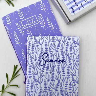 diario di viaggio per l'estate con copertina a tema lavanda. Diario di viaggio da regalare