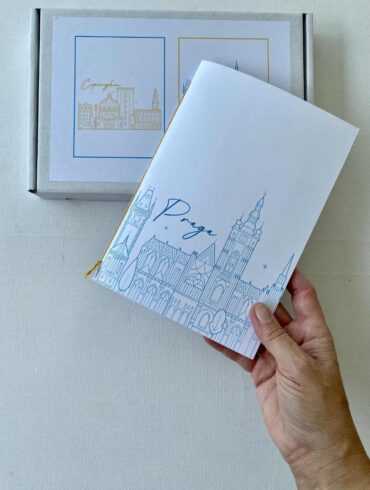 diario di viaggio personalizzato per ogni destinazione: praga